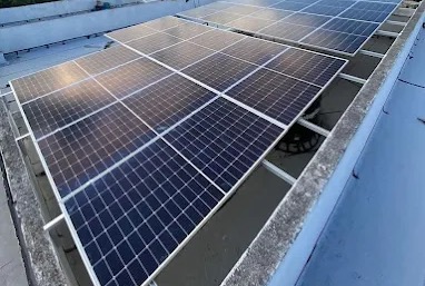 TECNOLOGIA FOTOVOLTAICA PARA EMPRESAS CON GRAN DEMANDA DE ENERGIA